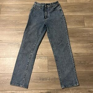 Dark blue jeans 
Size XS 
SHEIN